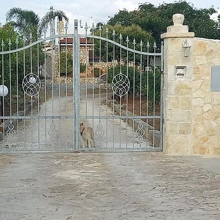 Villa Casetta Albizia à San Vito dei Normanni Extérieur photo